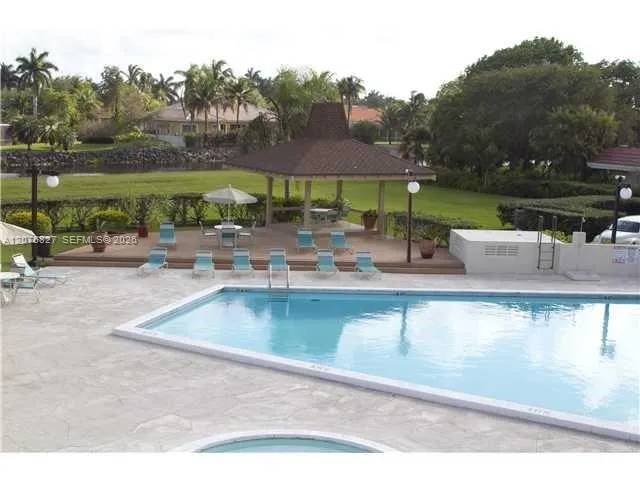 8110 SW 82nd Ct #8110 Miami, FL 33143
