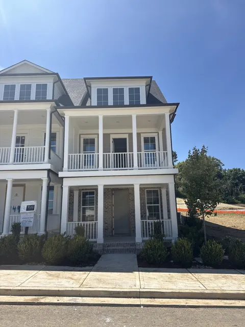 3006 Evergreen Hill Dr