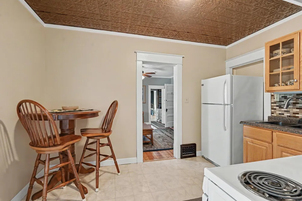 309 Michigan Avenue South Haven City, MI 49090