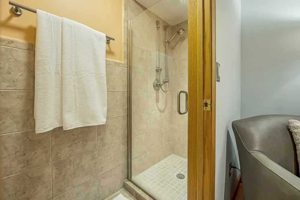 2764 Lowell Road Ann Arbor City, MI 48103