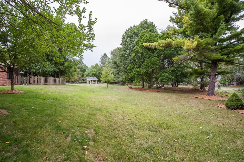 2764 Lowell Road Ann Arbor City, MI 48103