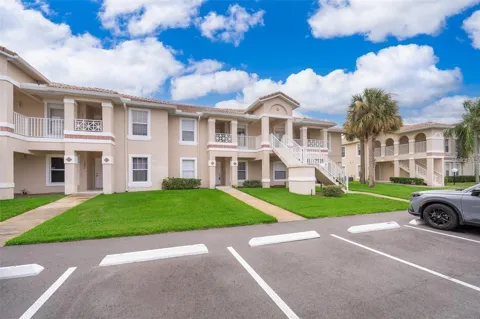 13403 FAIRWAY GLEN DRIVE #203