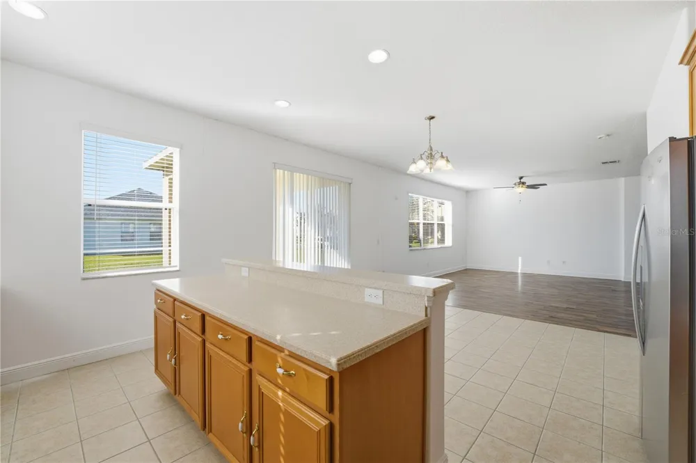 502 FIRST CAPE CORAL DR Winter Garden, FL 34787