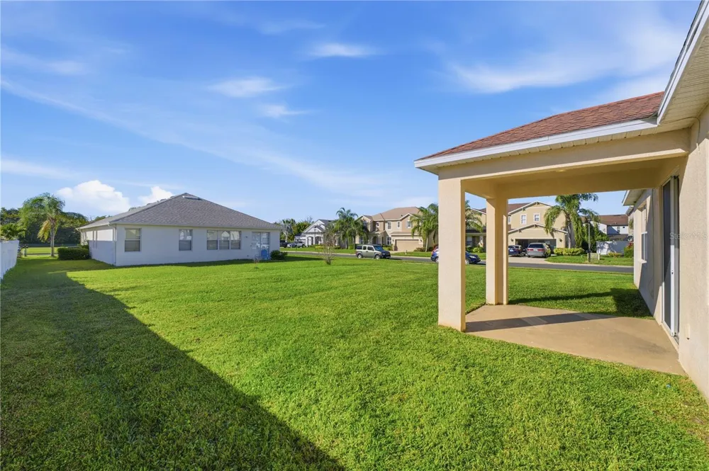 502 FIRST CAPE CORAL DR Winter Garden, FL 34787