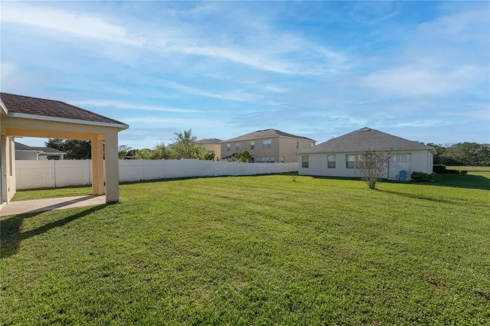 502 FIRST CAPE CORAL DR Winter Garden, FL 34787