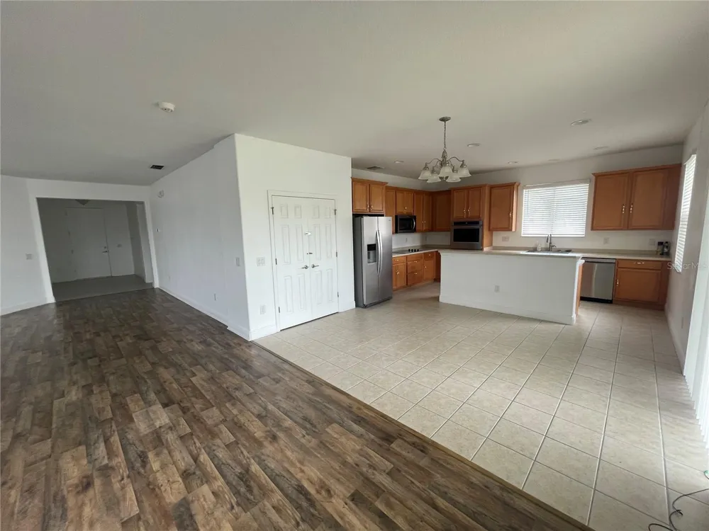 502 FIRST CAPE CORAL DR Winter Garden, FL 34787