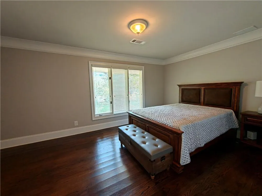 250 Cagle Road Roswell, GA 30075