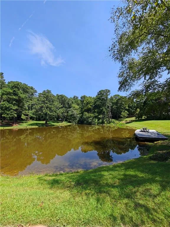 250 Cagle Road Roswell, GA 30075