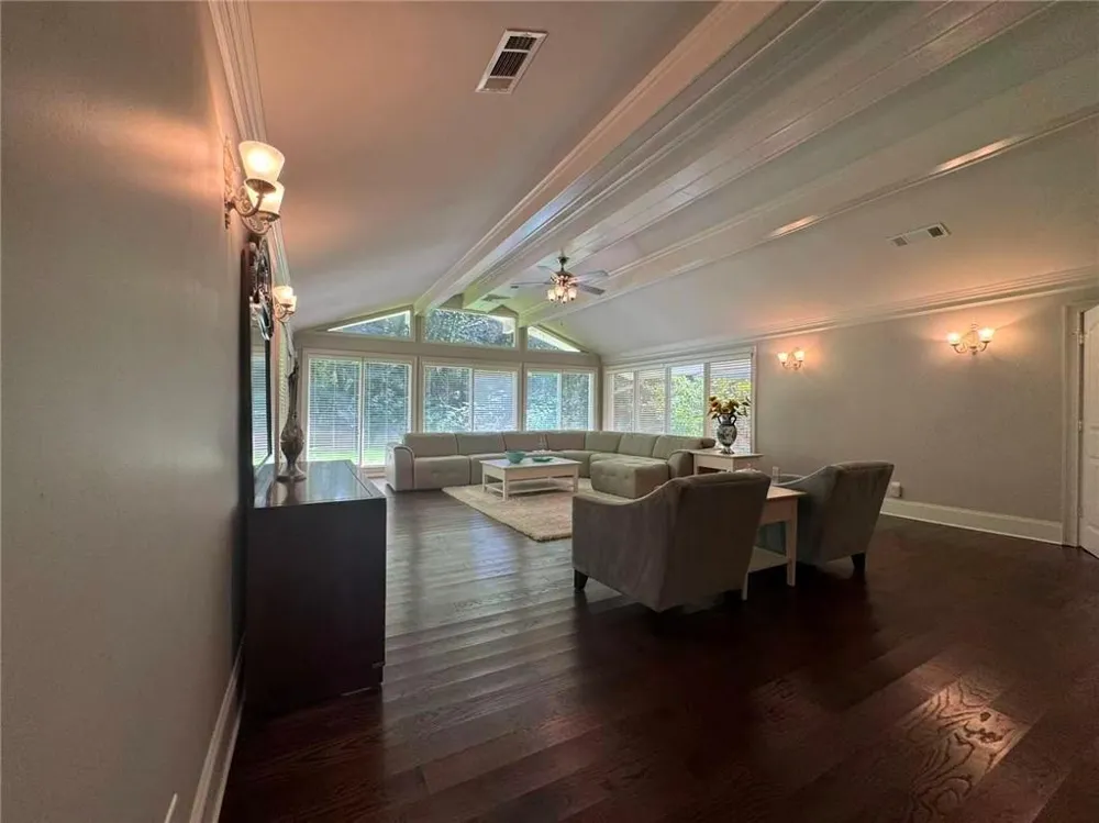 250 Cagle Road Roswell, GA 30075