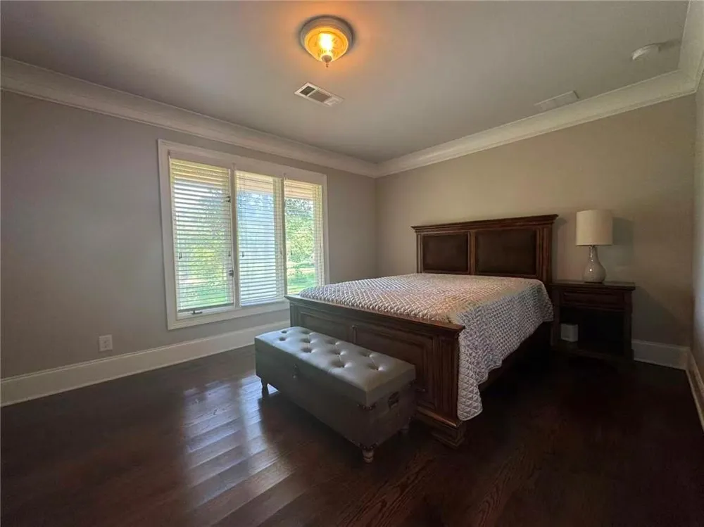 250 Cagle Road Roswell, GA 30075
