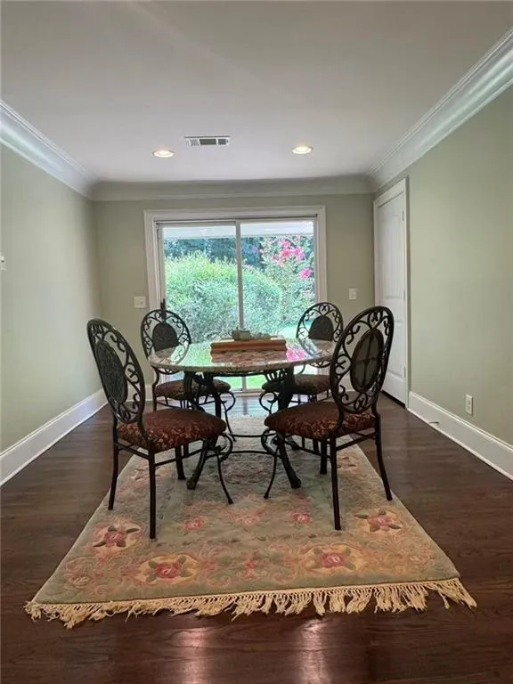 250 Cagle Road Roswell, GA 30075