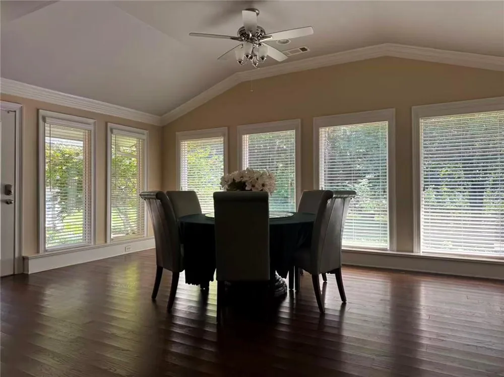 250 Cagle Road Roswell, GA 30075