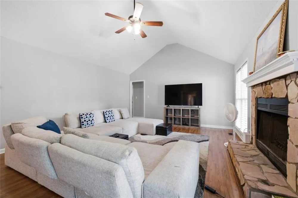 11212 Hemlock Road Hampton, GA 30228