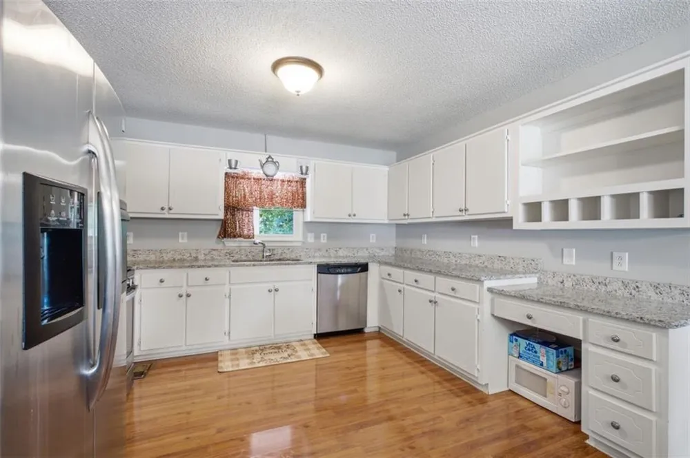 11212 Hemlock Road Hampton, GA 30228