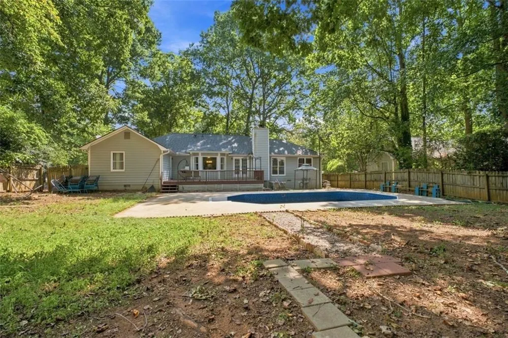 11212 Hemlock Road Hampton, GA 30228
