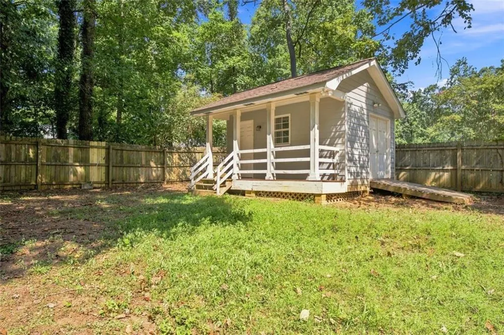 11212 Hemlock Road Hampton, GA 30228