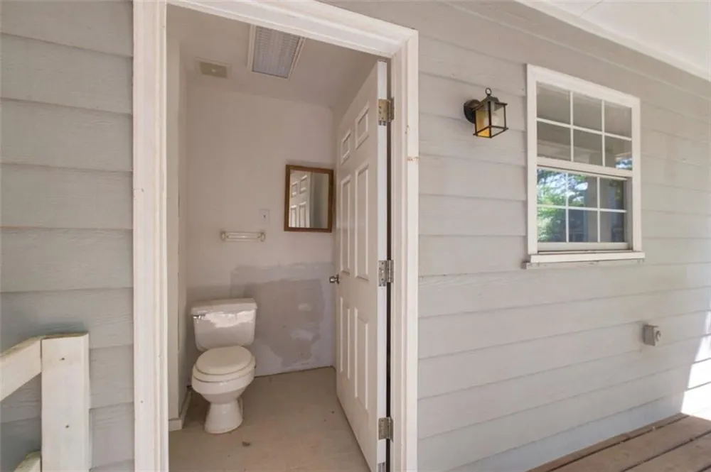 11212 Hemlock Road Hampton, GA 30228