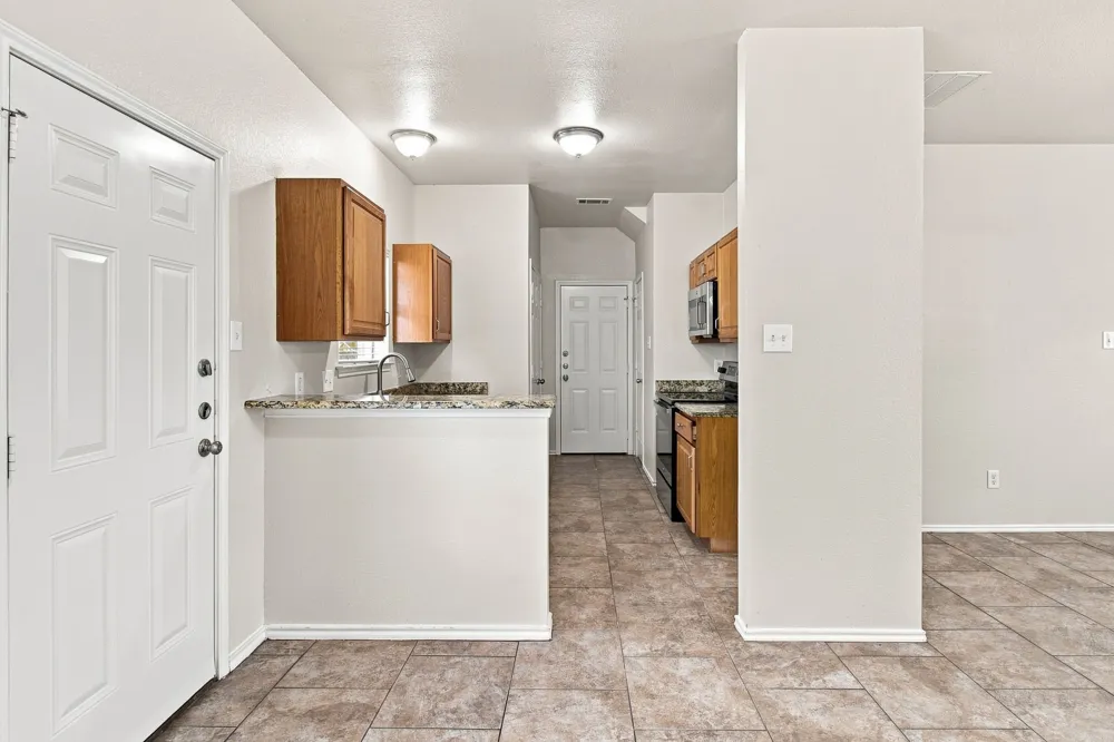 1512 Yellowbird Court DeSoto, TX 75115
