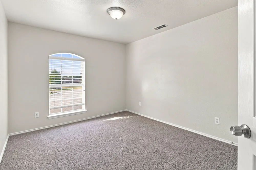 1512 Yellowbird Court DeSoto, TX 75115