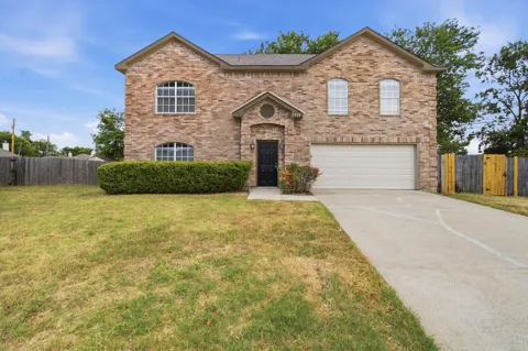 1512 Yellowbird Court