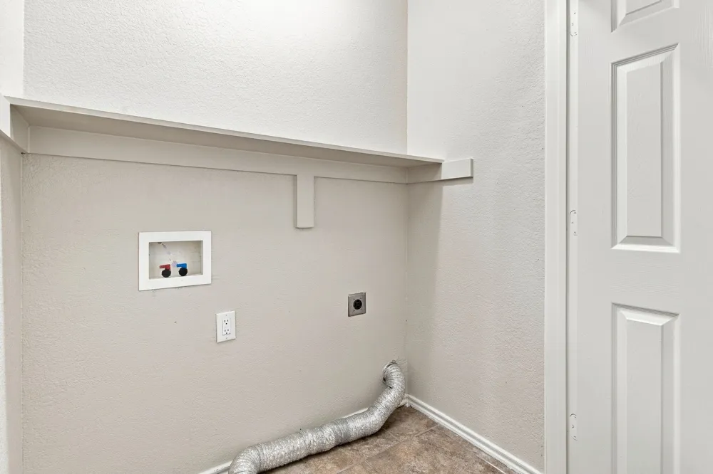 1512 Yellowbird Court DeSoto, TX 75115