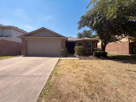 905 Acacia Drive