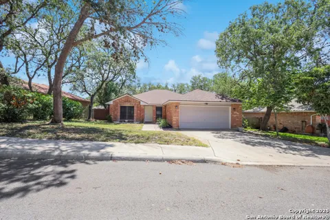 8605 Wood Peak