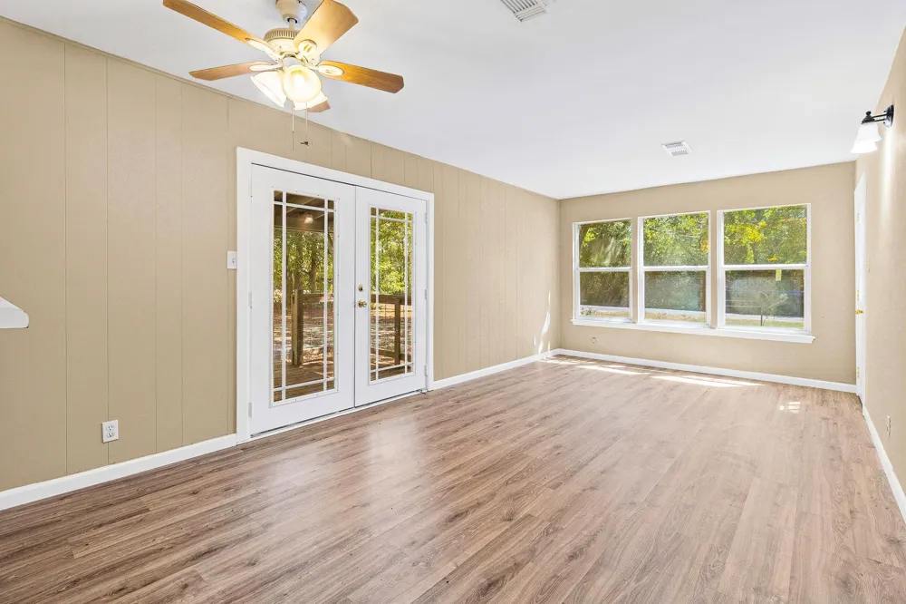 81 Westlake Road Trinity, TX 75862