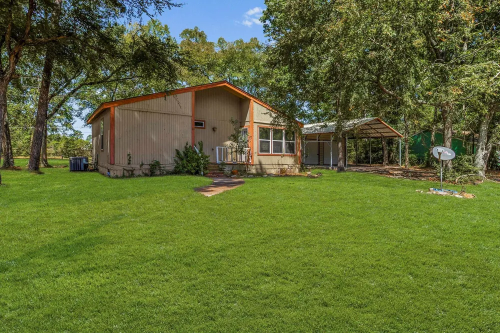 81 Westlake Road Trinity, TX 75862