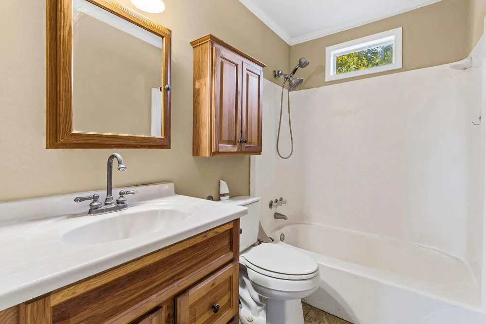 81 Westlake Road Trinity, TX 75862