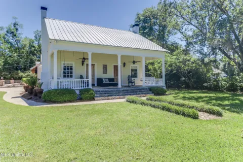 13160 Old Woolmarket Road