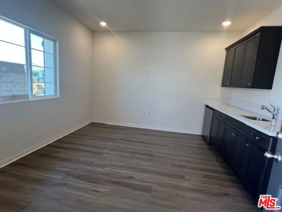 7318 Chetco River Street Bakersfield, CA 93311