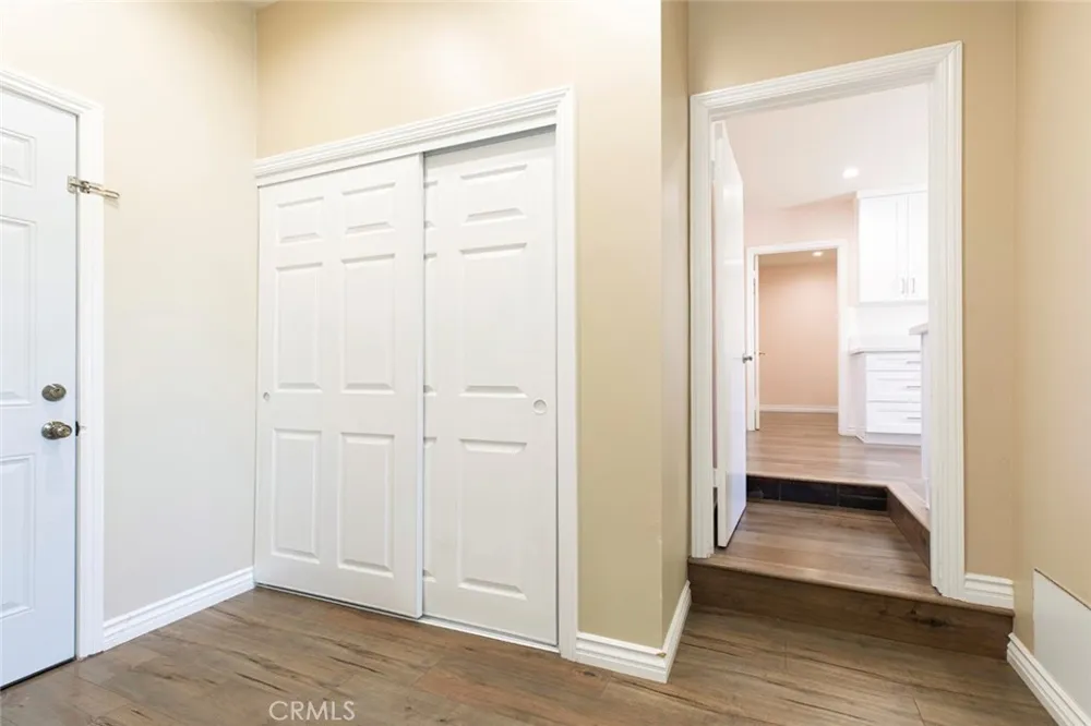 10455 Glory Avenue Tujunga, CA 91042