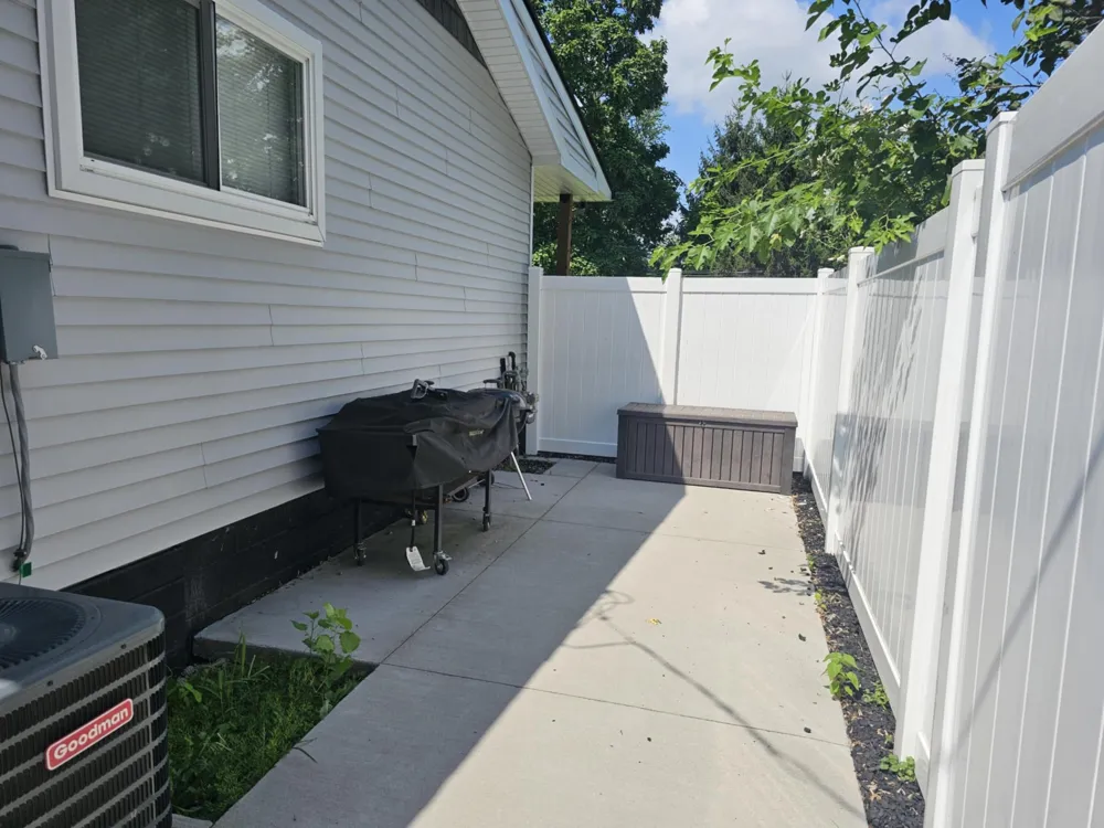 36761 Willow Road New Boston, MI 48164