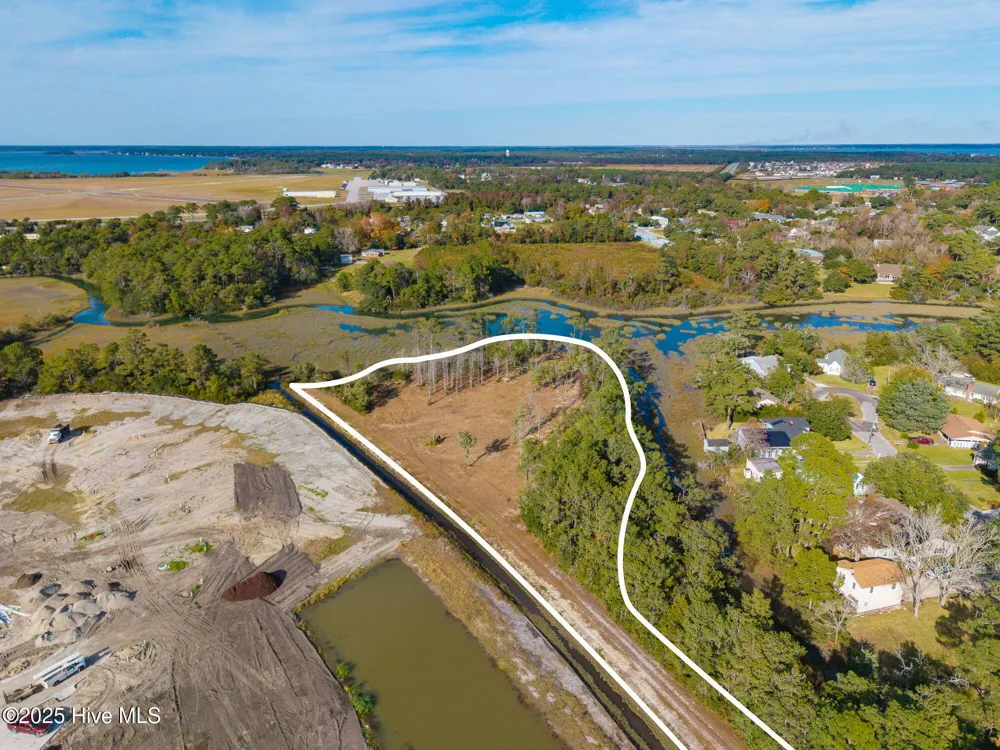 0 Live Oak Street Beaufort, NC 28516