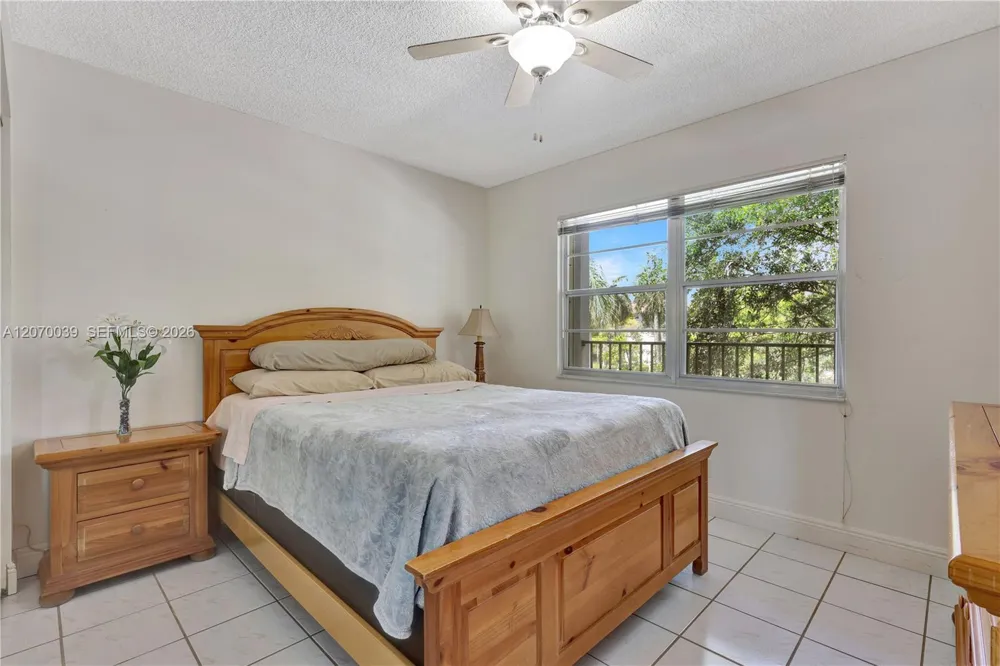 12500 SW 6th St #311N Pembroke Pines, FL 33027