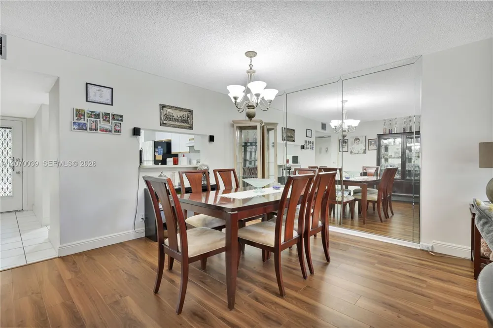12500 SW 6th St #311N Pembroke Pines, FL 33027