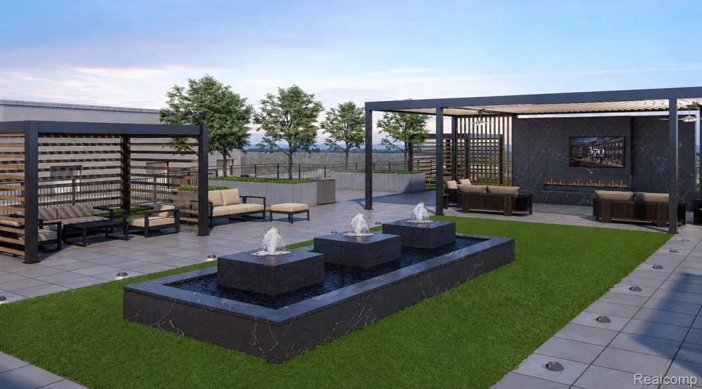 370 E Brown Street #309 Birmingham City, MI 48009