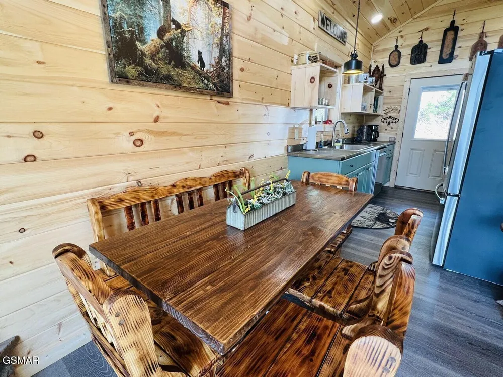 3550 Mountain Tyme Way Sevierville, TN 37862