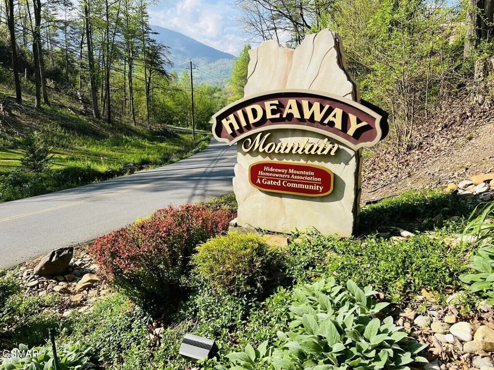 3550 Mountain Tyme Way Sevierville, TN 37862
