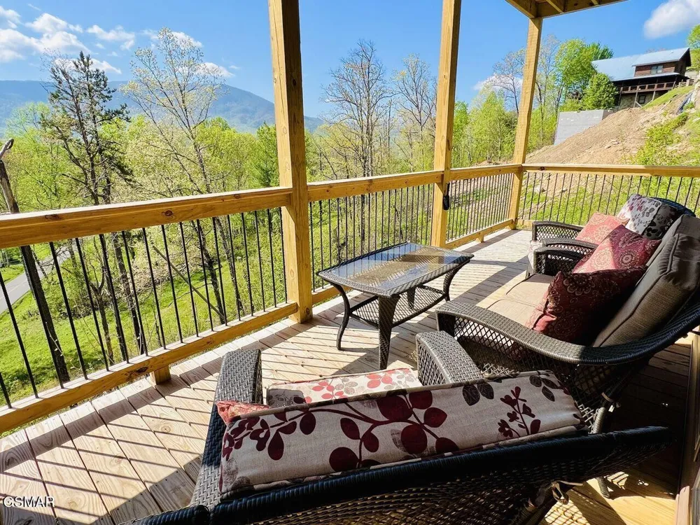 3550 Mountain Tyme Way Sevierville, TN 37862