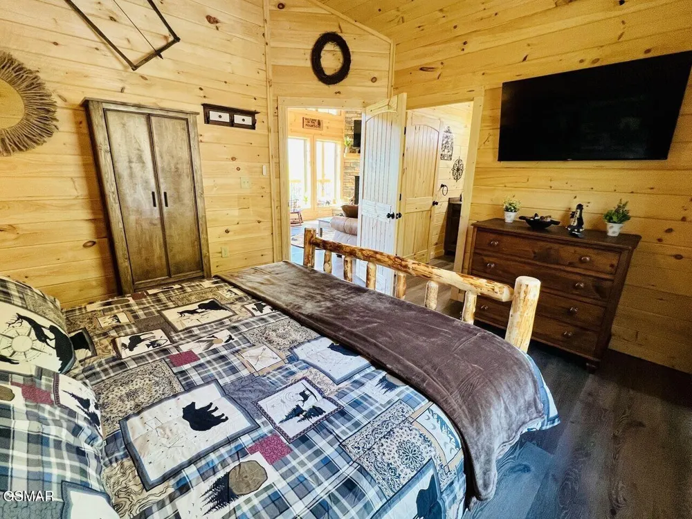 3550 Mountain Tyme Way Sevierville, TN 37862