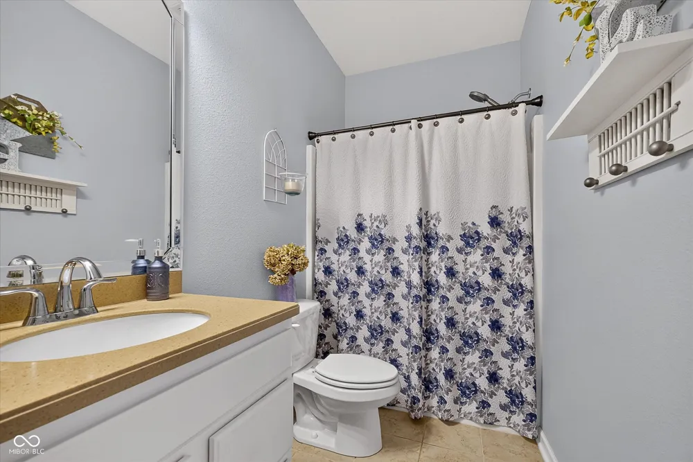 5643 Jones Drive Plainfield, IN 46168