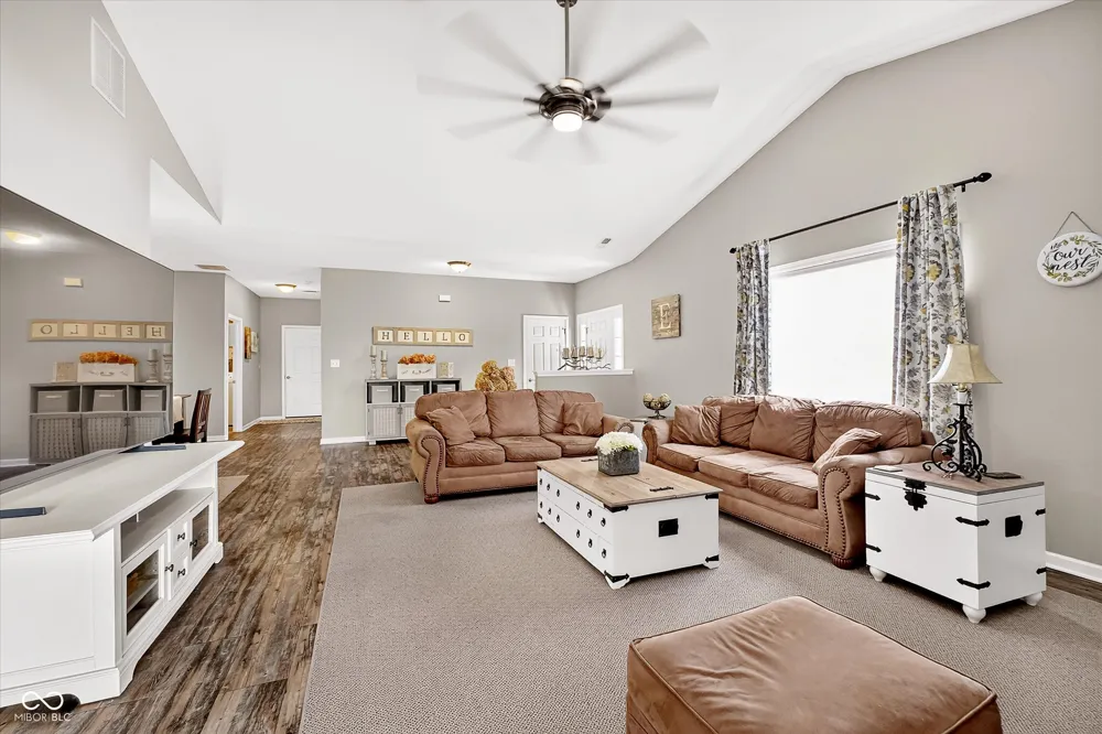 5643 Jones Drive Plainfield, IN 46168