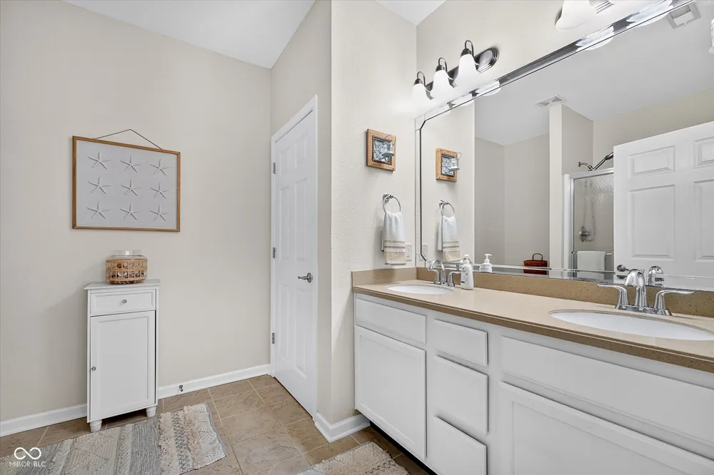 5643 Jones Drive Plainfield, IN 46168