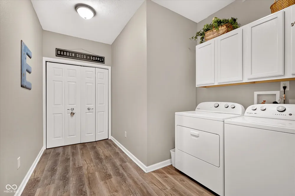 5643 Jones Drive Plainfield, IN 46168