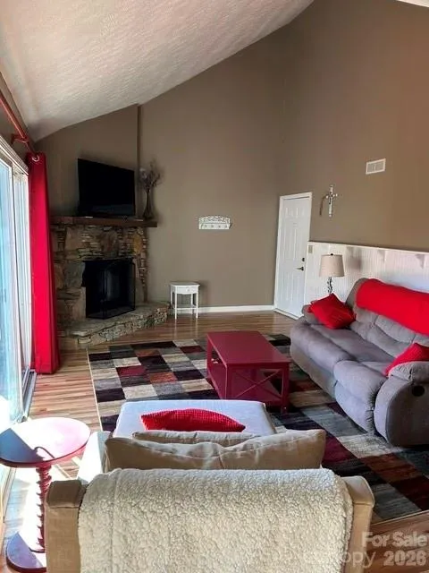 157 Toxaway Views Drive Lake Toxaway, NC 28747