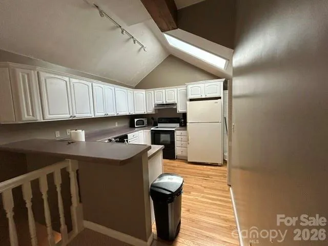 157 Toxaway Views Drive Lake Toxaway, NC 28747