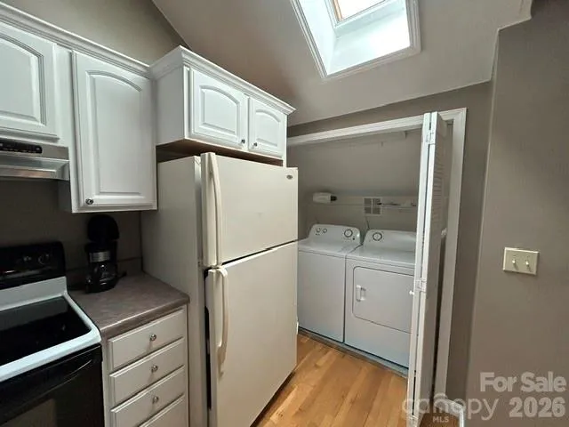 157 Toxaway Views Drive Lake Toxaway, NC 28747
