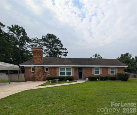 702 Dogwood Lane
